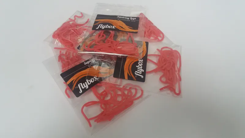 Flybox Squirmy Legs in Bloodworm Red